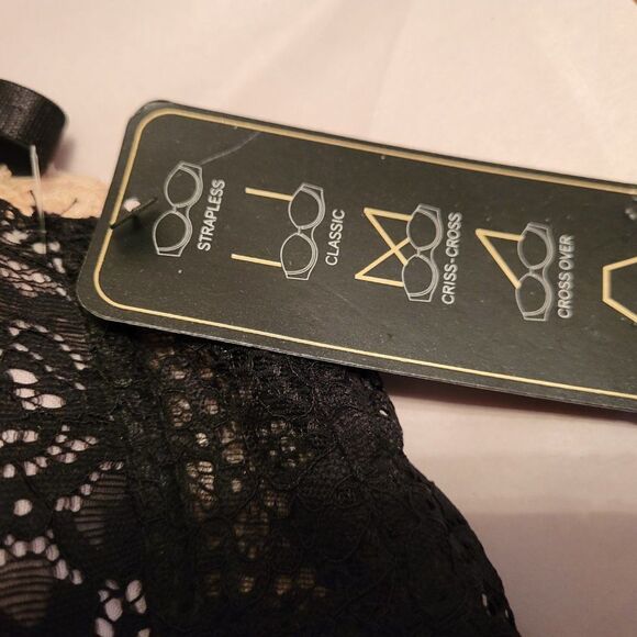 BRAND
NEW BLUXE 2 Pack Full Figure Convertible Bra - Picture 14 of 15